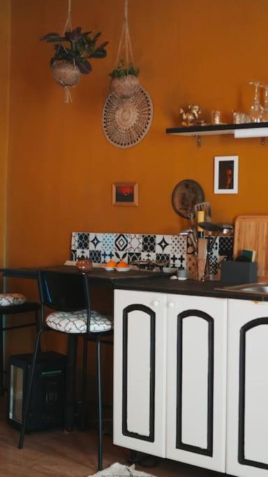 Sahara Studio With Shared Bathroom In City Centre Bratislava Bagian luar foto
