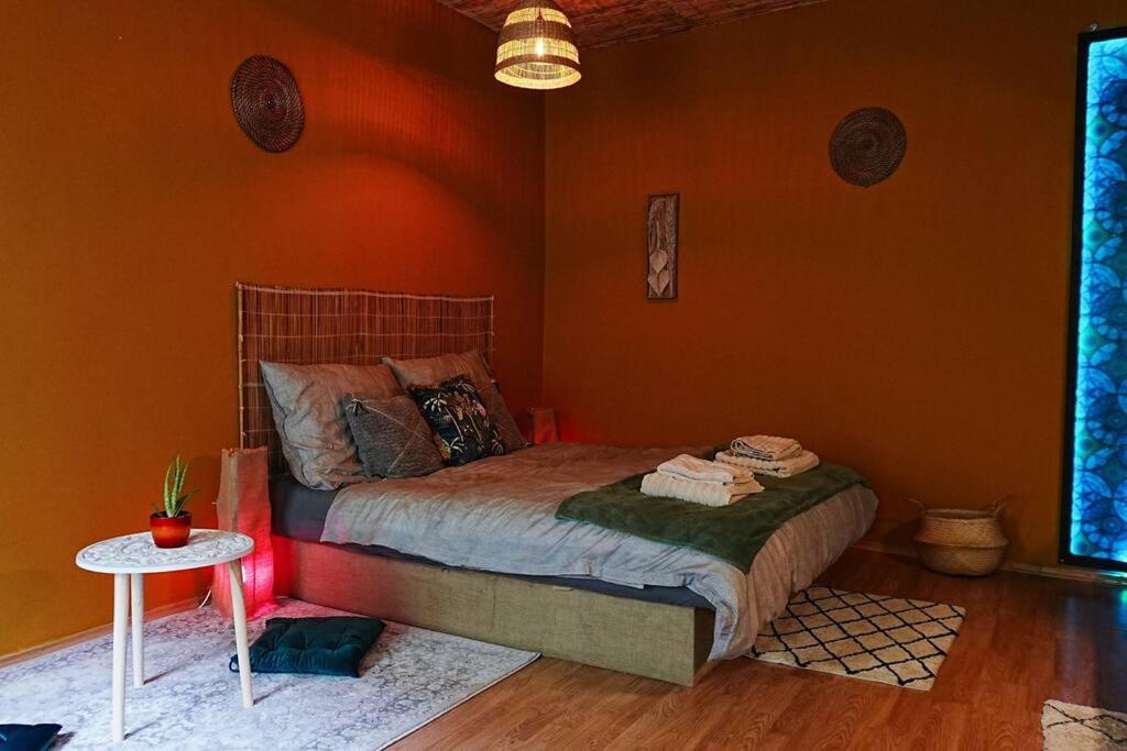 Sahara Studio With Shared Bathroom In City Centre Bratislava Bagian luar foto