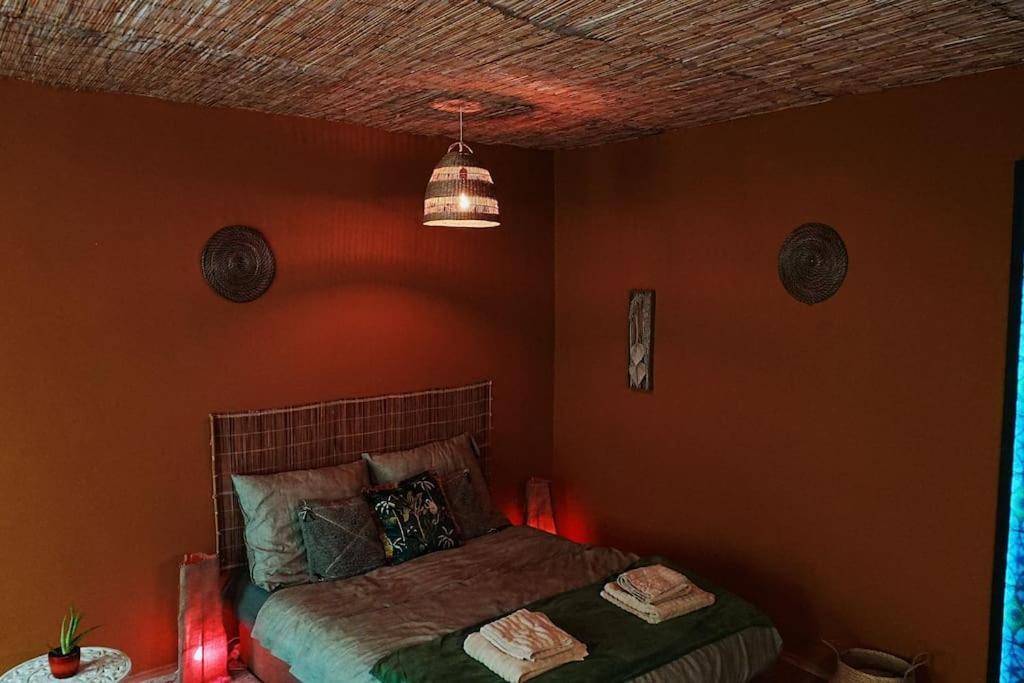 Sahara Studio With Shared Bathroom In City Centre Bratislava Bagian luar foto